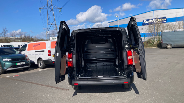 Vauxhall Vivaro L2 Diesel 2.2 Turbo D 150 Pro H1 Van